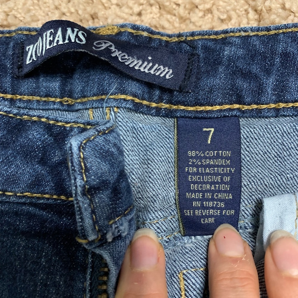 Jean shorts - Picture 3 of 4